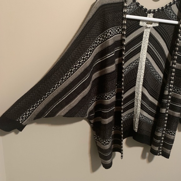 Element Batwing Open Front Cardigan, size S - Picture 7 of 9